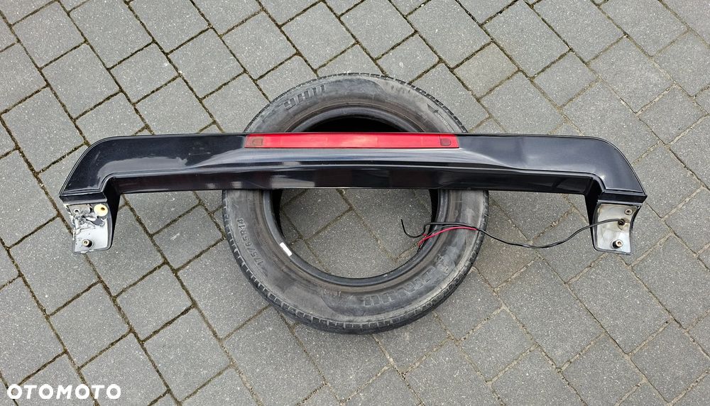 Lotka Spoiler Bagażnika Volvo V70 II - 4