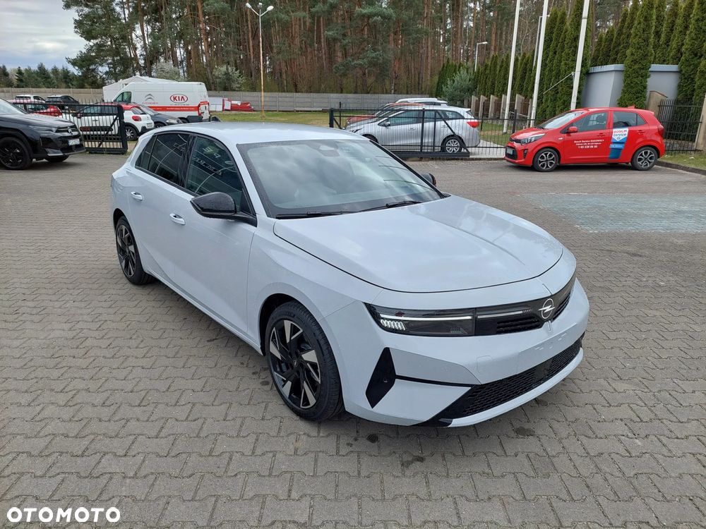Opel Astra 1.2 T mHEV Business Edition S&S eDTC - 7