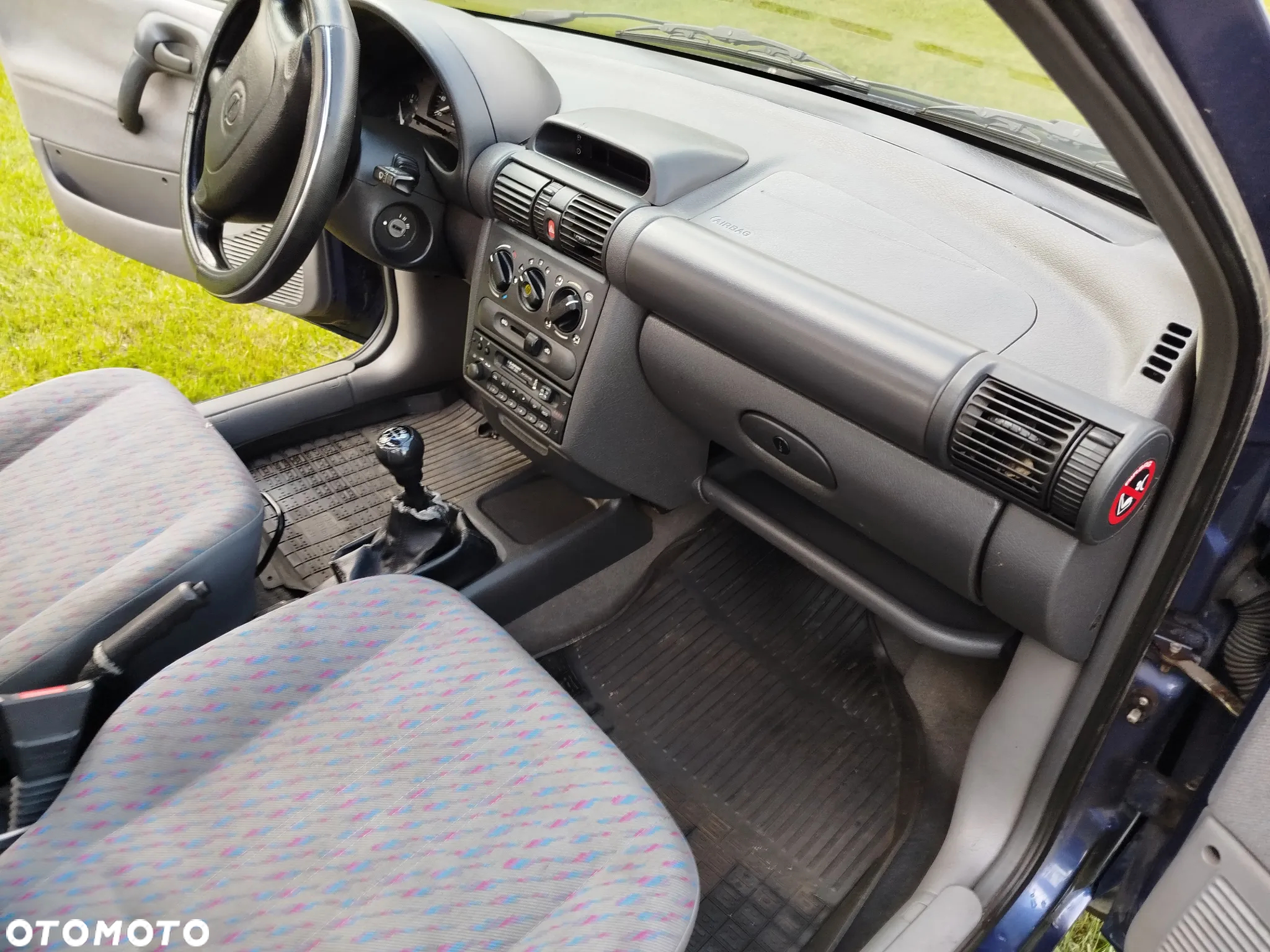 Opel Corsa - 17