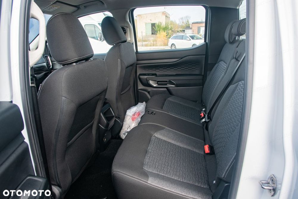 Ford Ranger XLT 4x4 2.0 170KM - 13