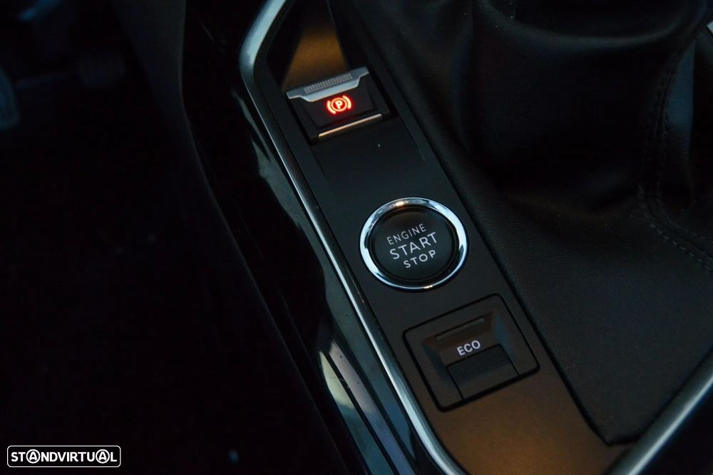 Peugeot 3008 1.5 BlueHDi Active Pack - 45