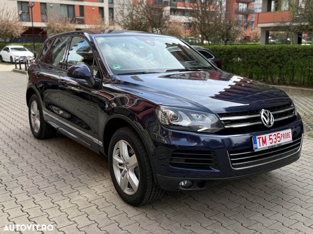 Volkswagen Touareg - 2