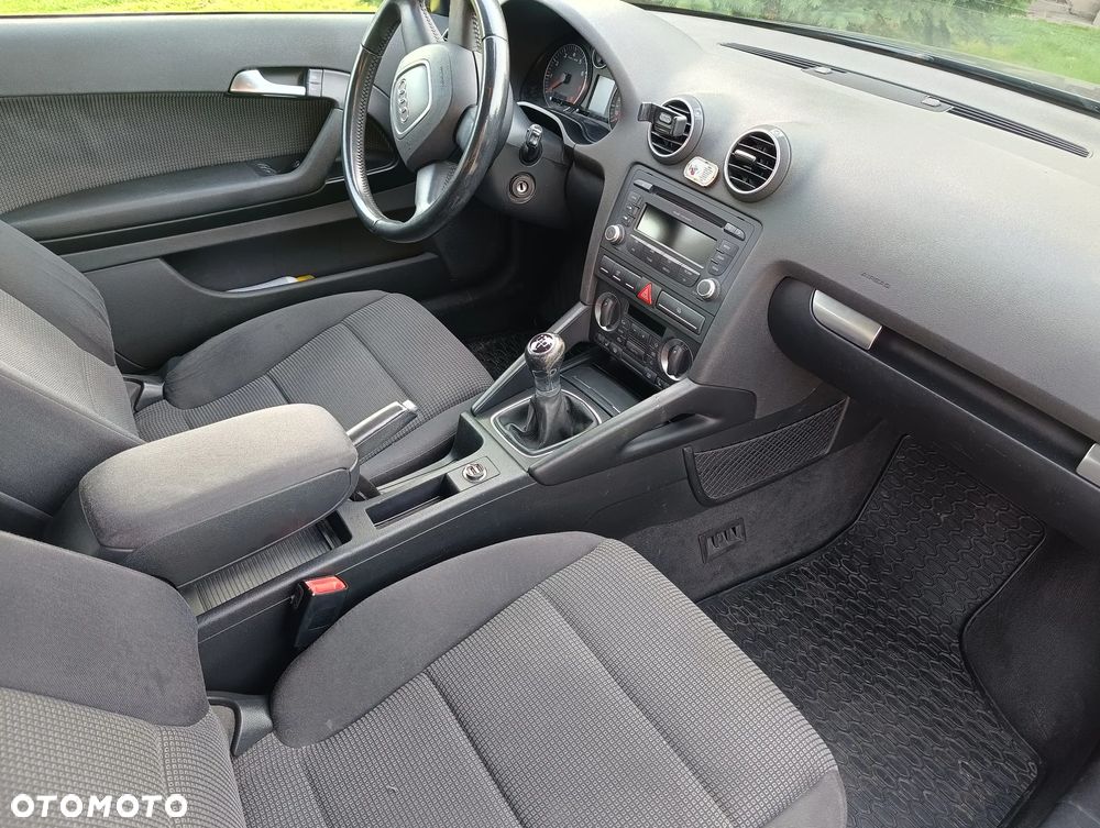 Audi A3 1.6 Ambition - 12