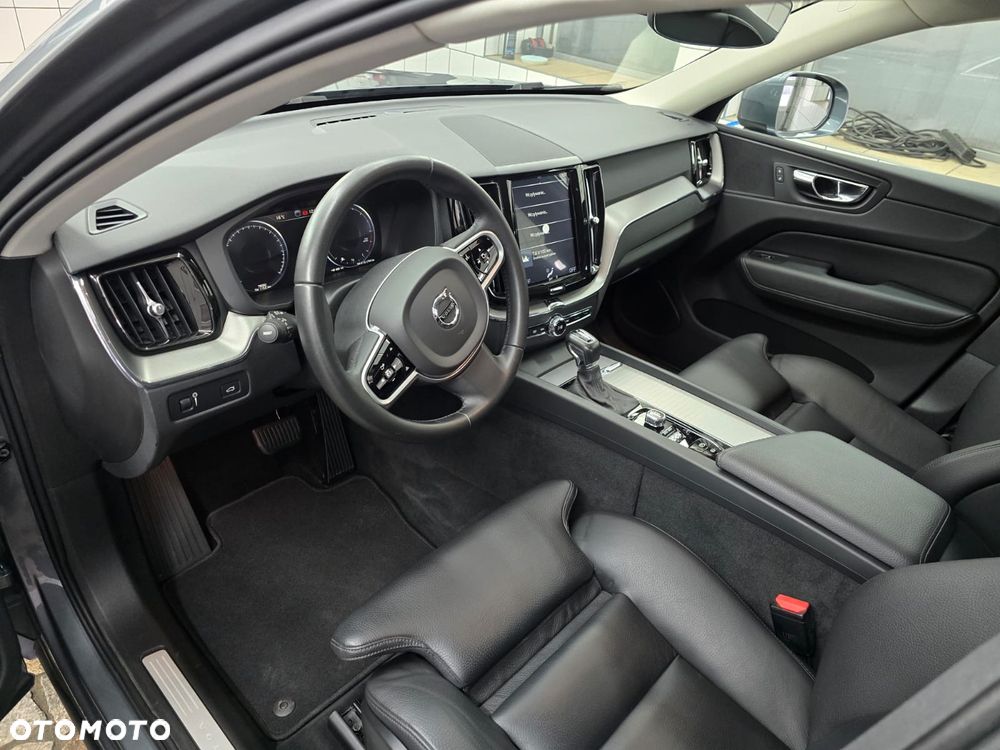 Volvo XC 60 D4 AWD Inscription - 8