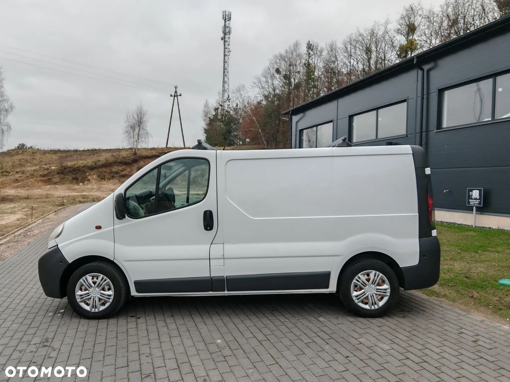 Opel Vivaro - 4