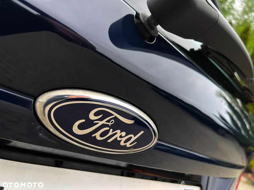 Ford Fiesta 1.4 TDCi Ambiente - 16