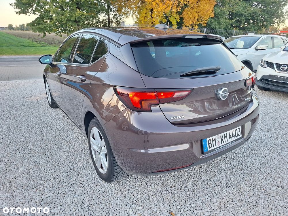 Opel Astra - 11