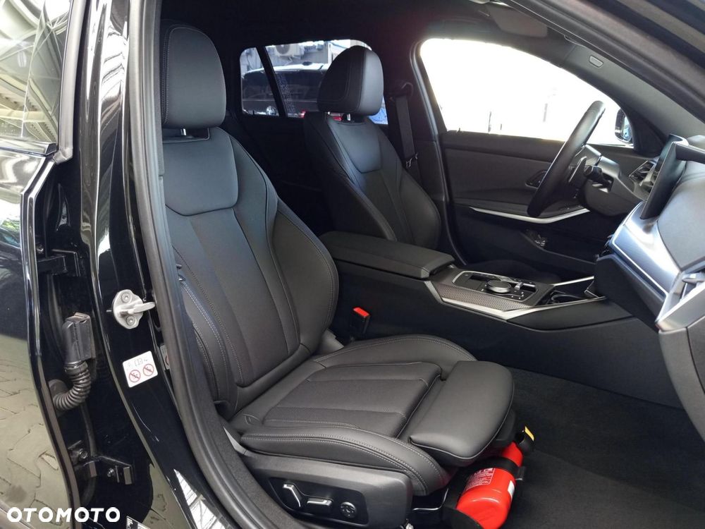 BMW Seria 3 - 21