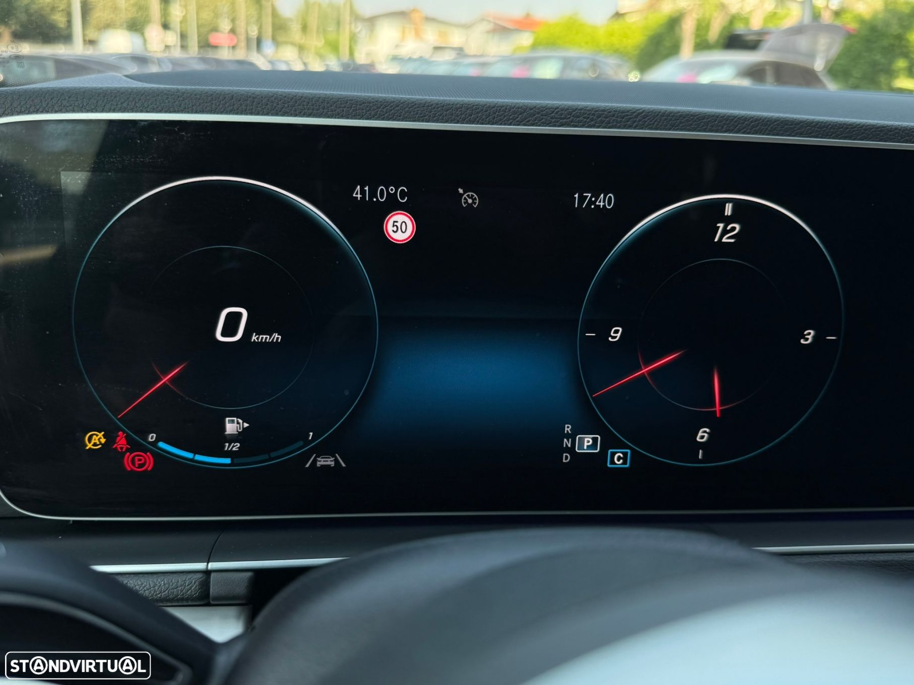 Mercedes-Benz GLE 300 d 4Matic - 38