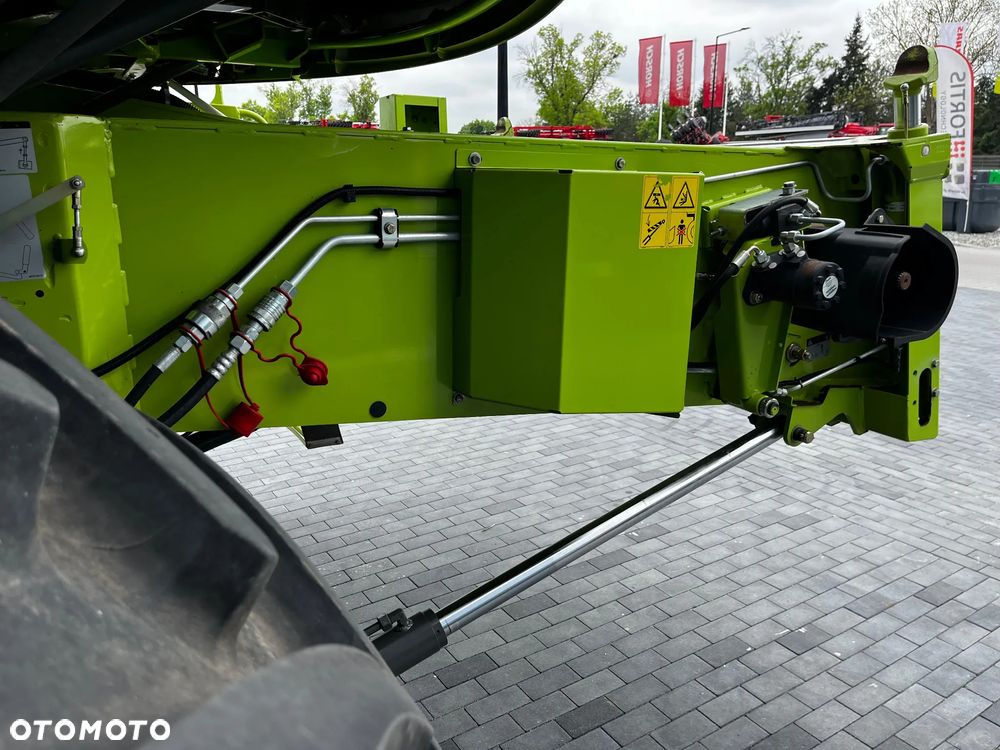 Claas TUCANO 440 APS - 18