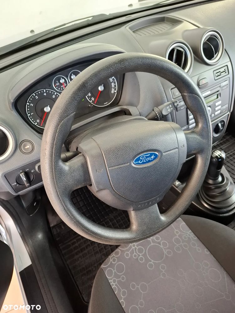 Ford Fiesta 1.3 Style - 22
