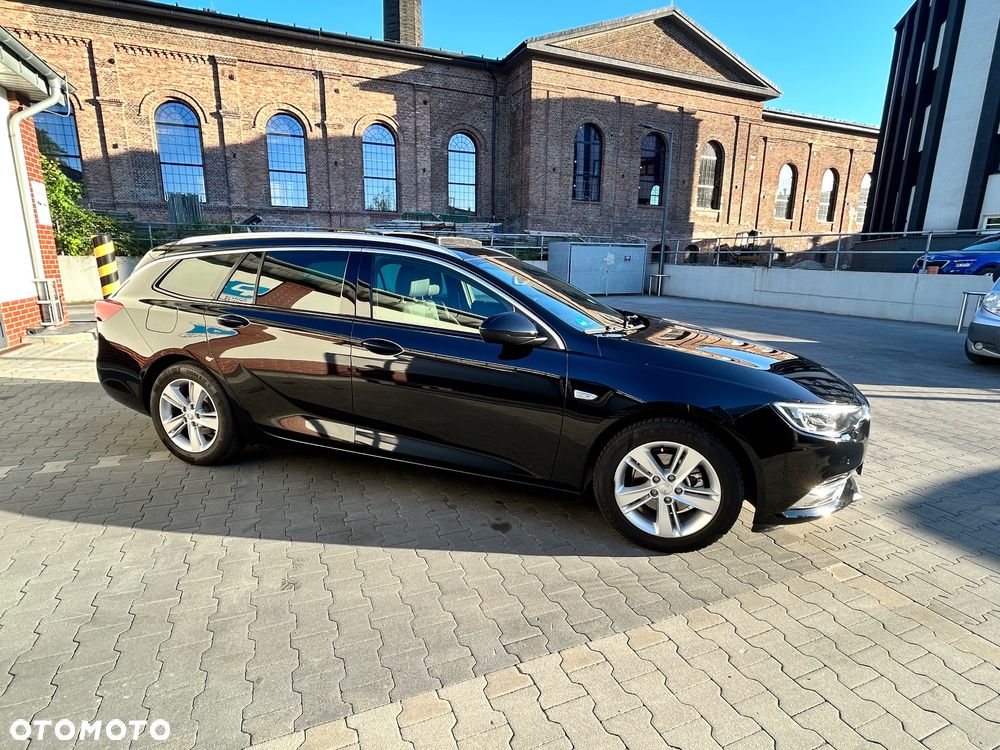 Opel Insignia - 10