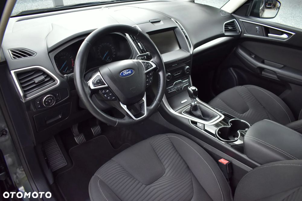 Ford S-Max 1.5 EcoBoost Titanium - 24
