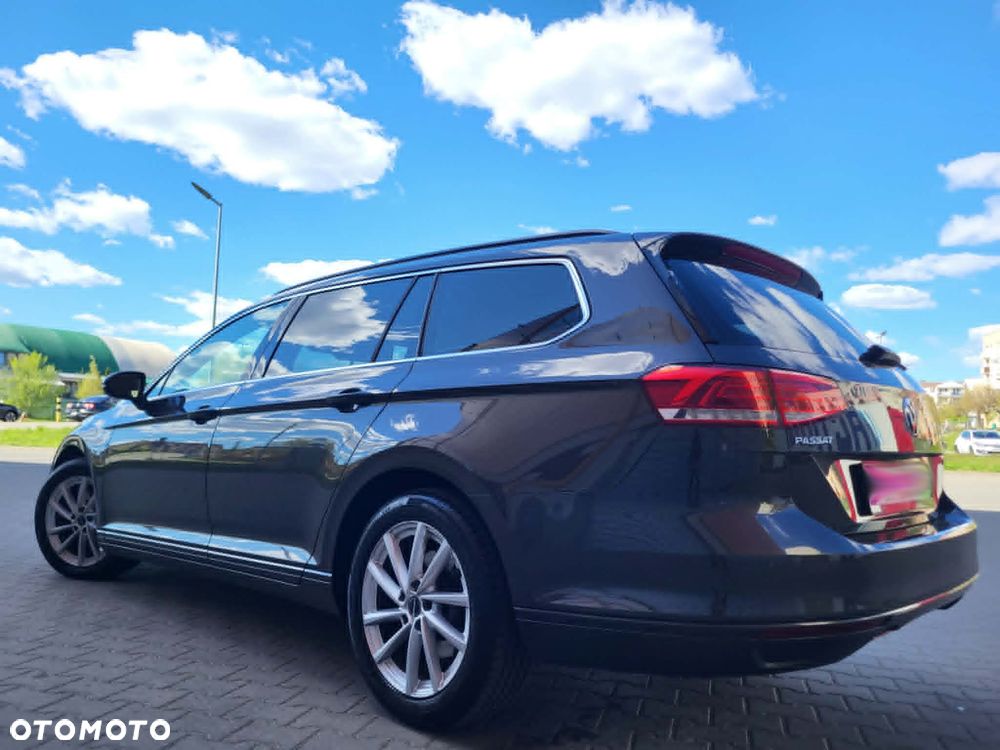Volkswagen Passat 2.0 TDI SCR DSG Highline - 18