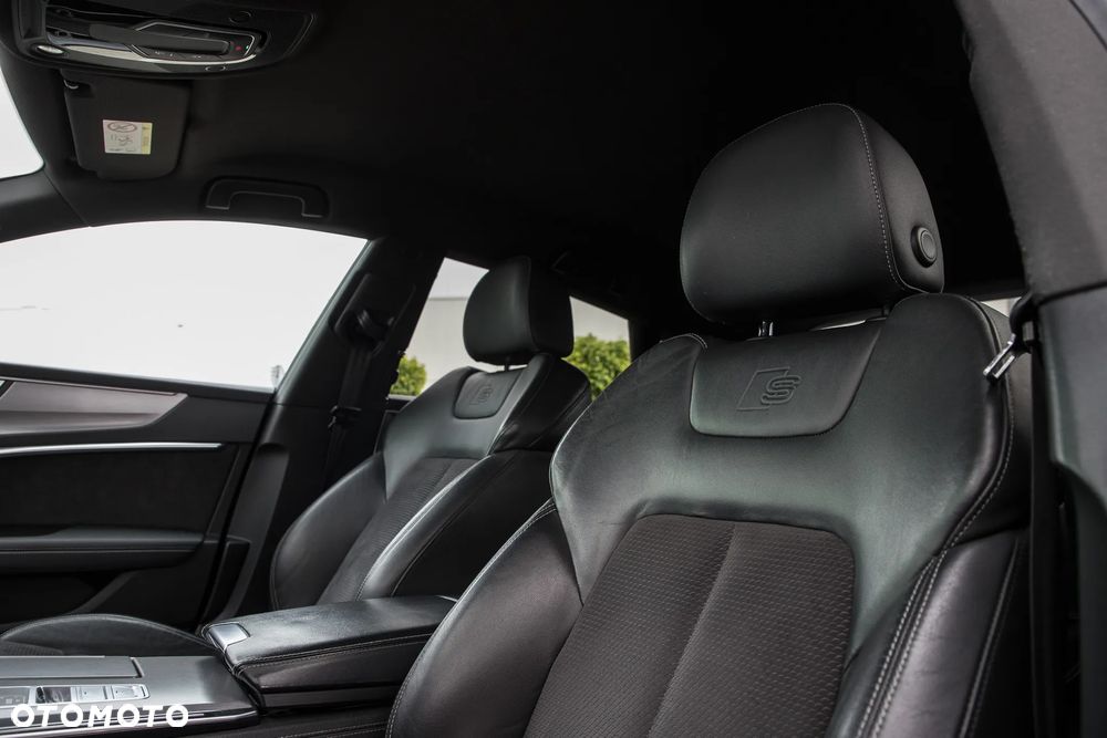 Audi A7 Sportback - 16