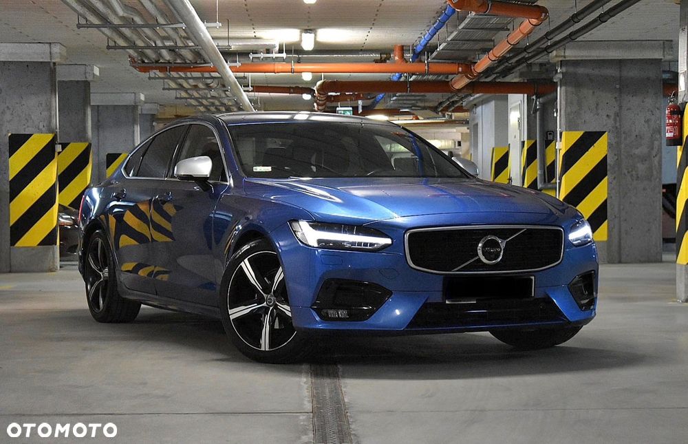 Volvo S90 D4 R-Design - 1