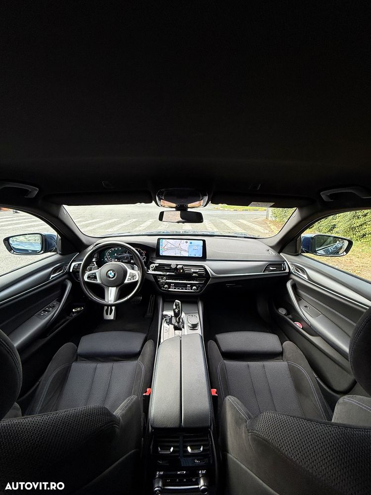 BMW Seria 5 530e Aut. M Sport Edition - 17