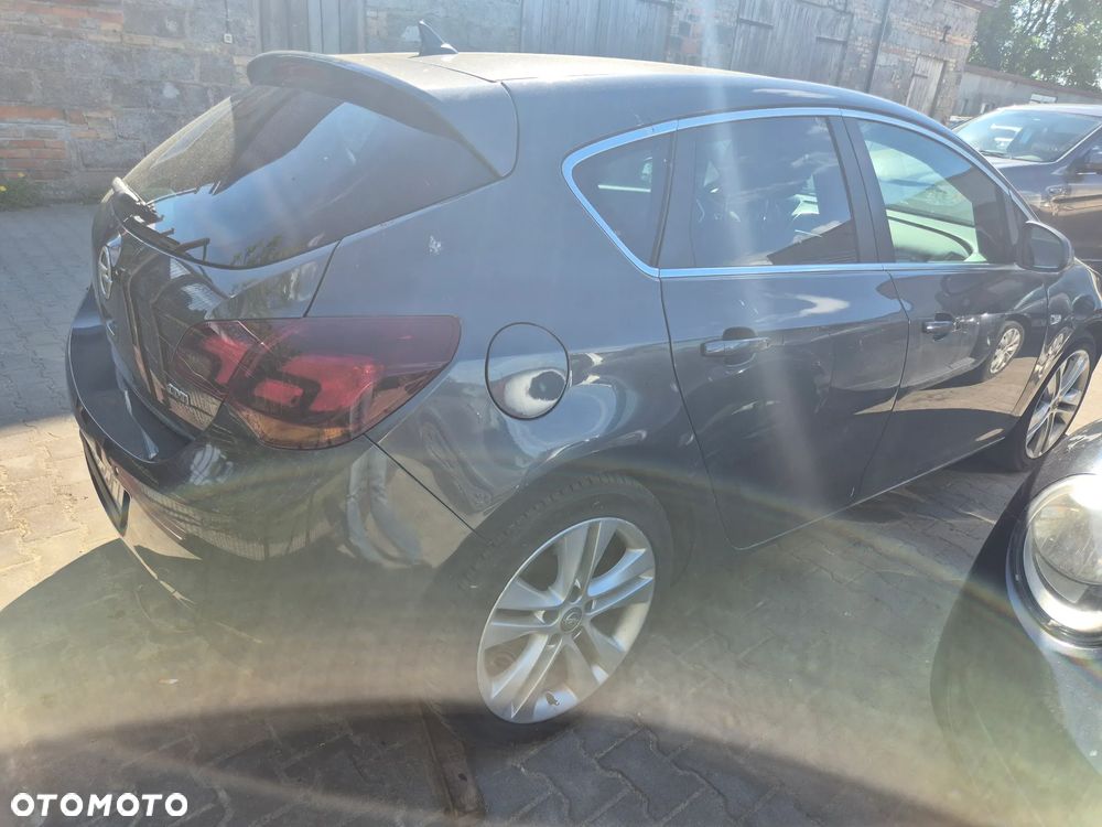 Opel Astra - 7