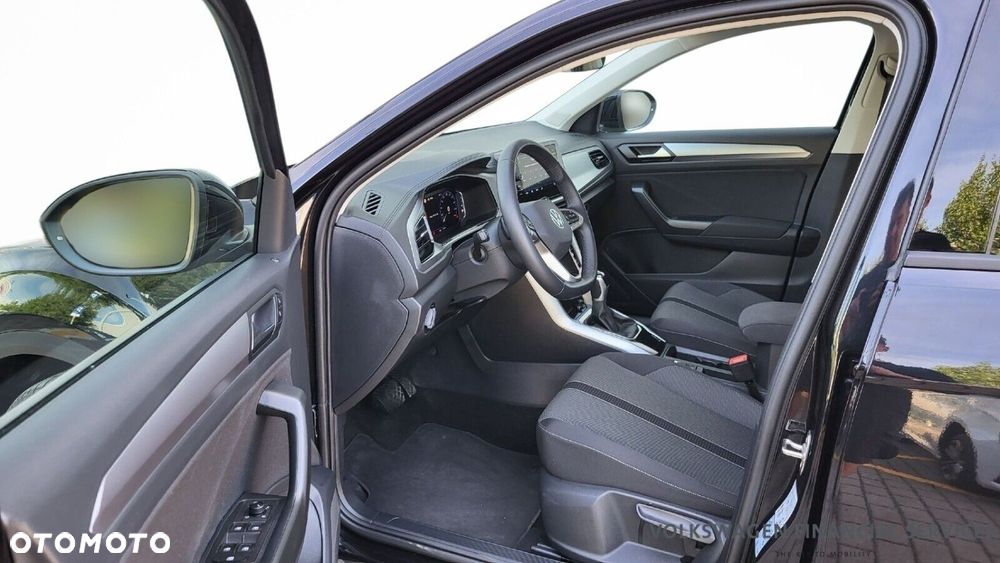 Volkswagen T-Roc - 11