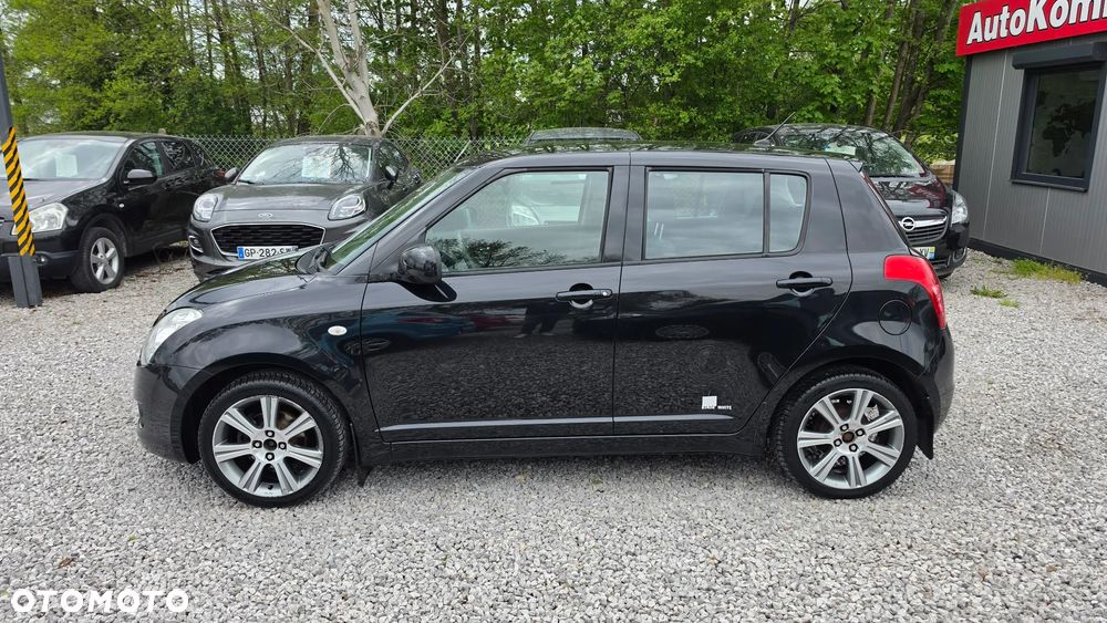 Suzuki Swift 1.3 Black and White - 4