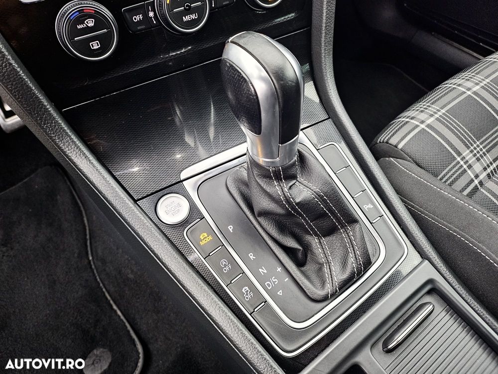 Volkswagen Golf GTD 2.0 TDI SCR DSG - 27