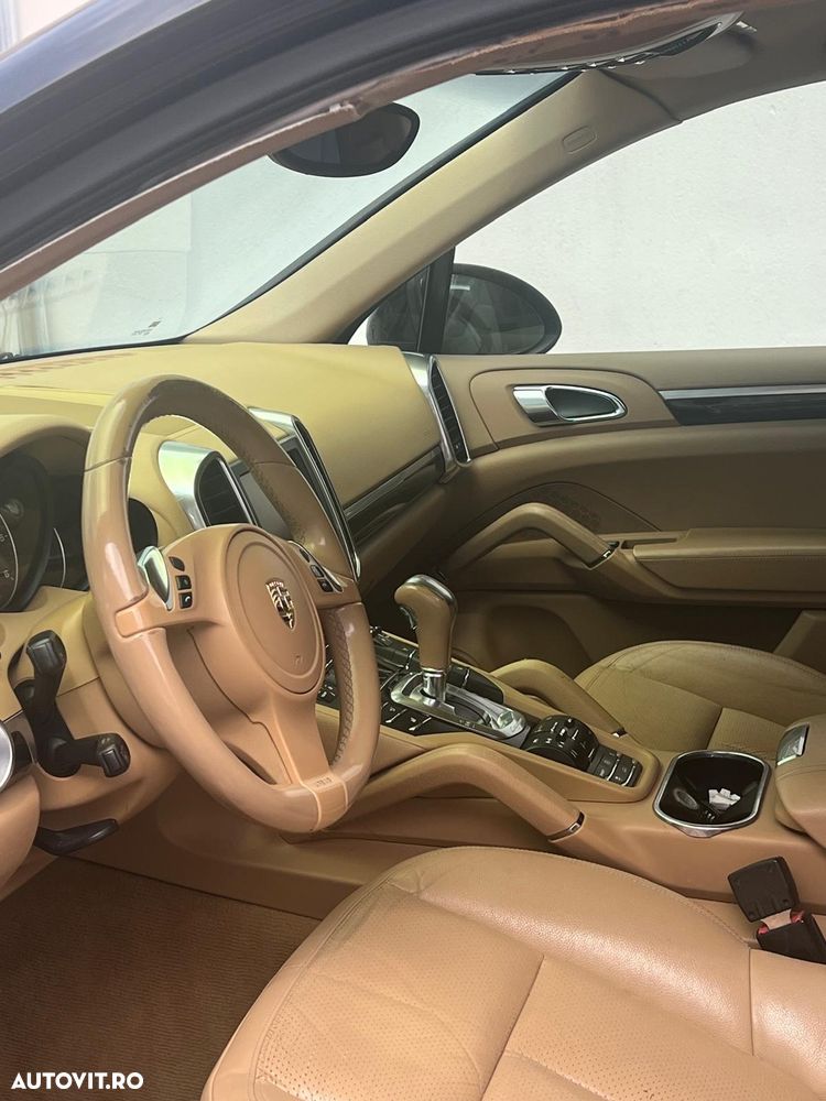 Porsche Cayenne 3.0TD TipTronic - 8