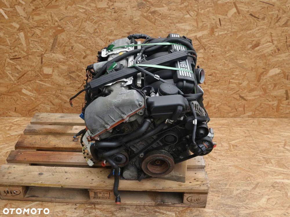 SILNIK KOMPLETNY BMW 1,3,5,6,7,X1,X3,X5,Z4 3.0 BENZYNA 258KM 2010r - N52B30A - 8