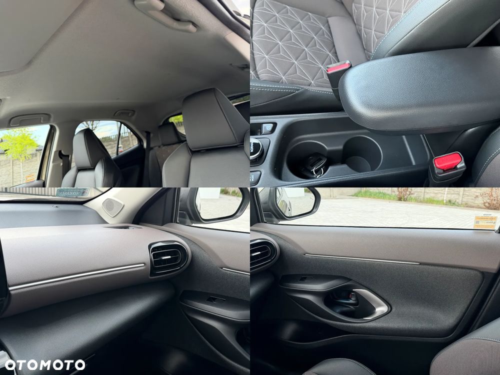 Toyota Yaris Cross Hybrid 1.5 Executive - 28