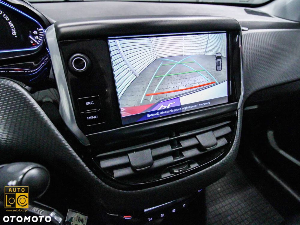 Peugeot 2008 1.2 Pure Tech GPF Allure S&S EAT6 - 20