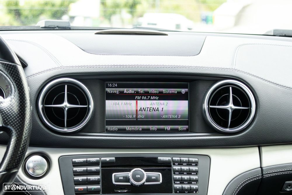 Mercedes-Benz SL 350 - 34