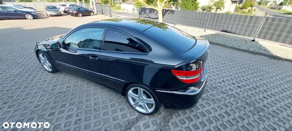 Mercedes-Benz CLC - 38