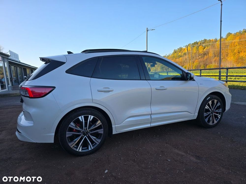 Ford Kuga 2.5 Duratec FHEV 4x4 ST-LINE - 7