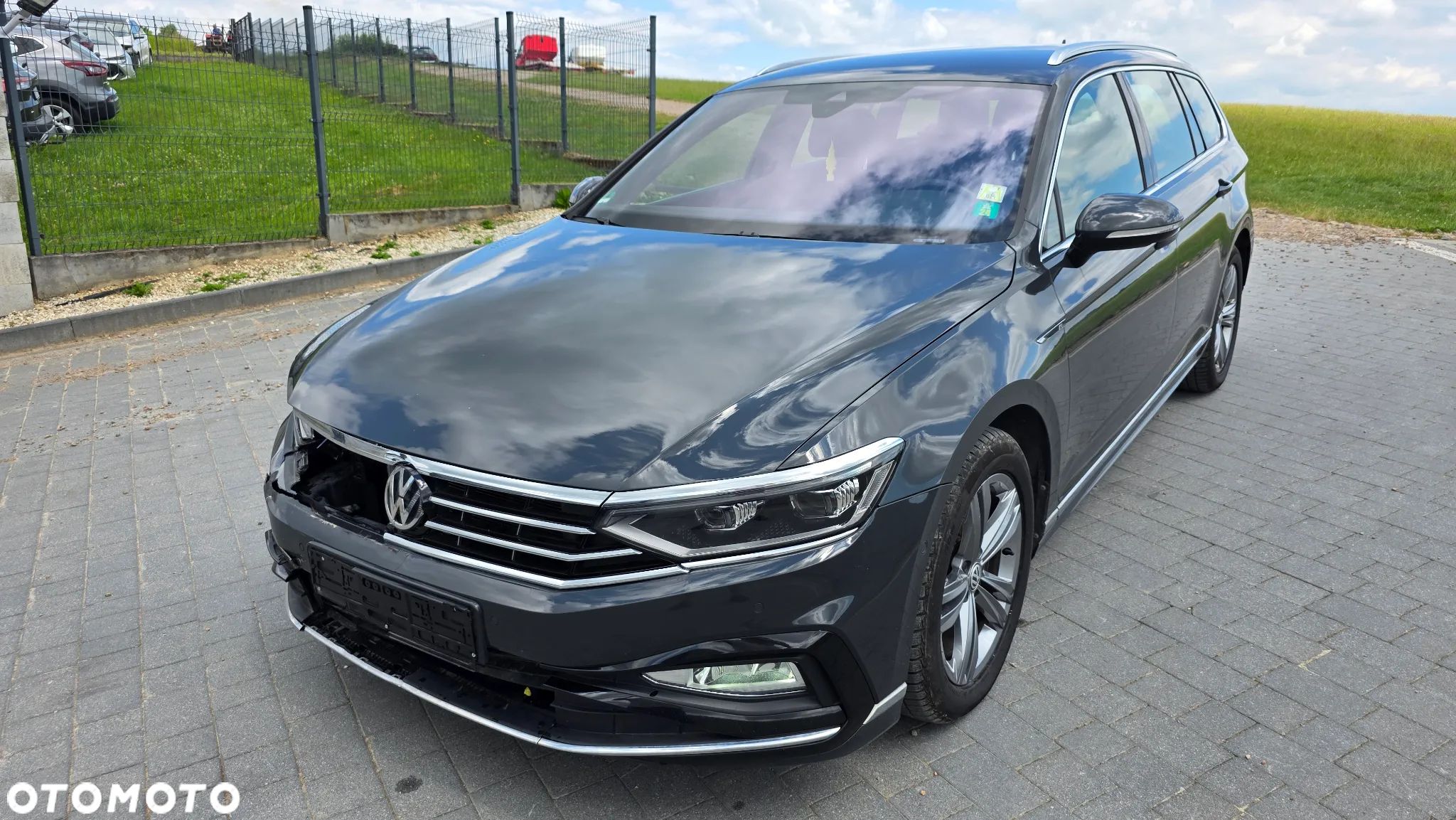 Volkswagen Passat Variant 2.0 TDI SCR DSG R-Line - 1