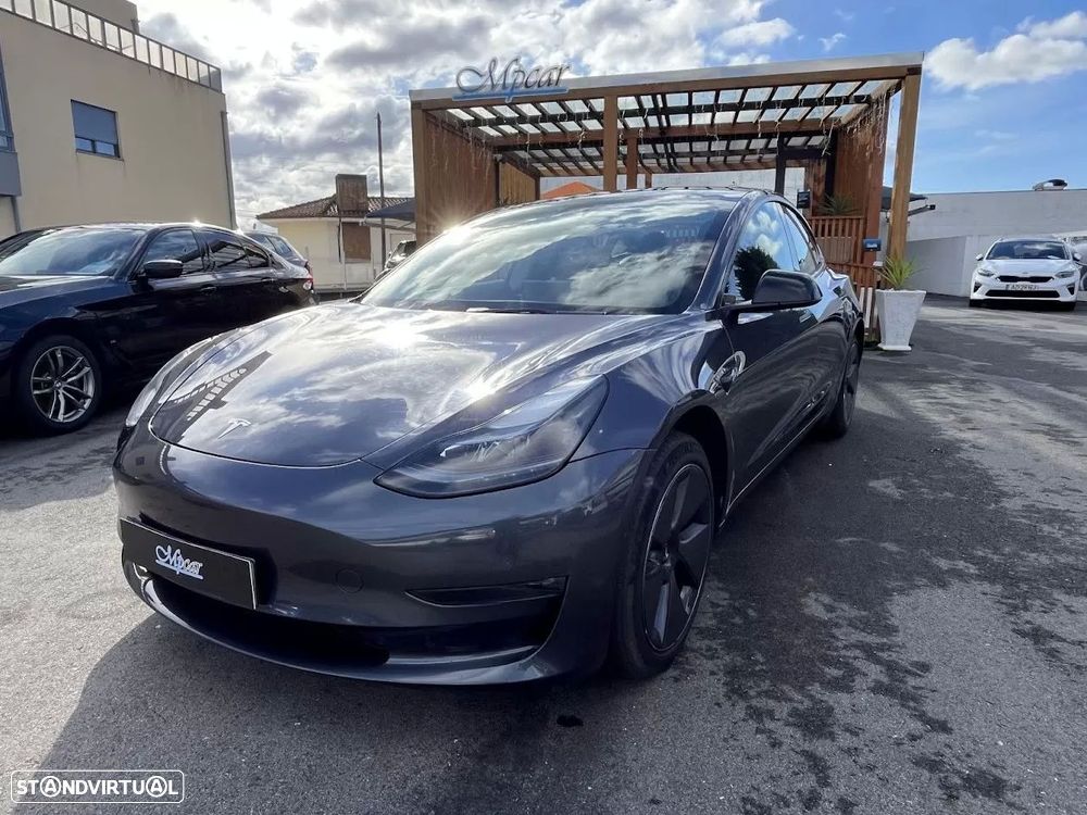 Tesla Model 3 Long Range Tração Traseira - 8