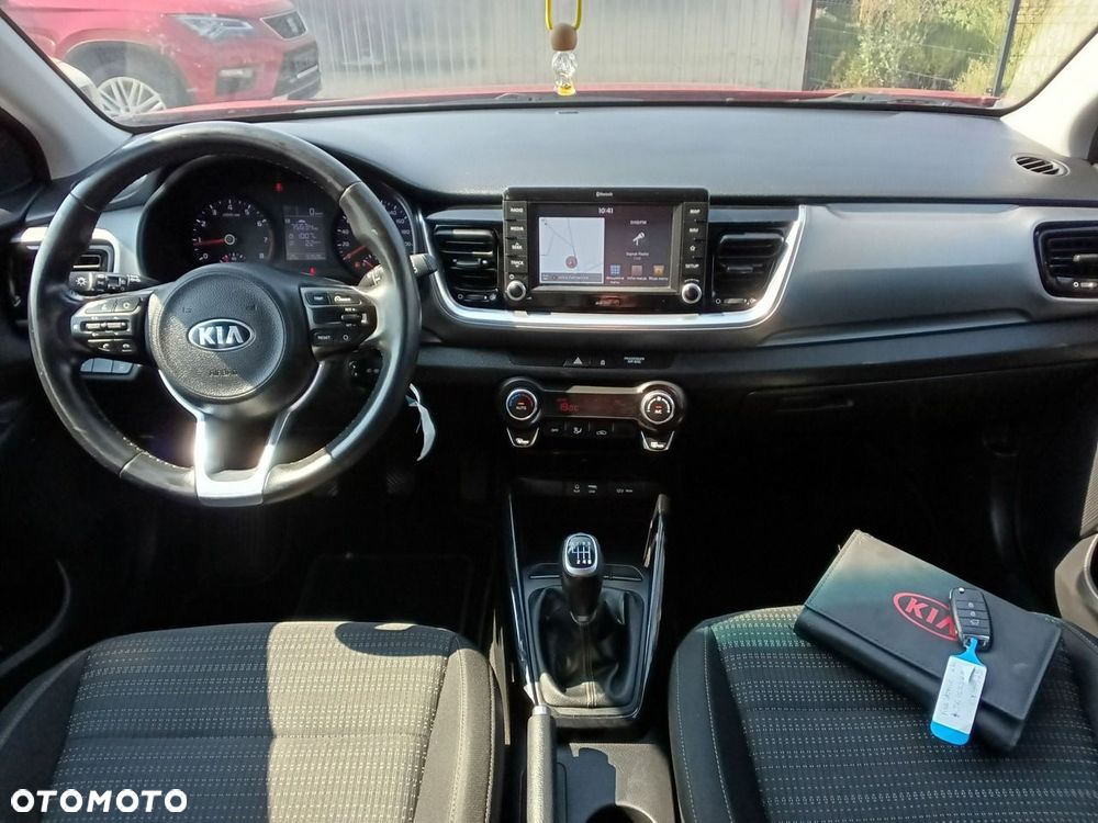 Kia Stonic - 8