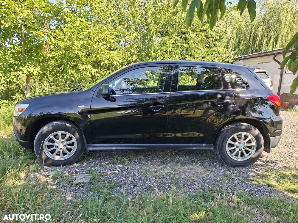 Mitsubishi ASX - 17