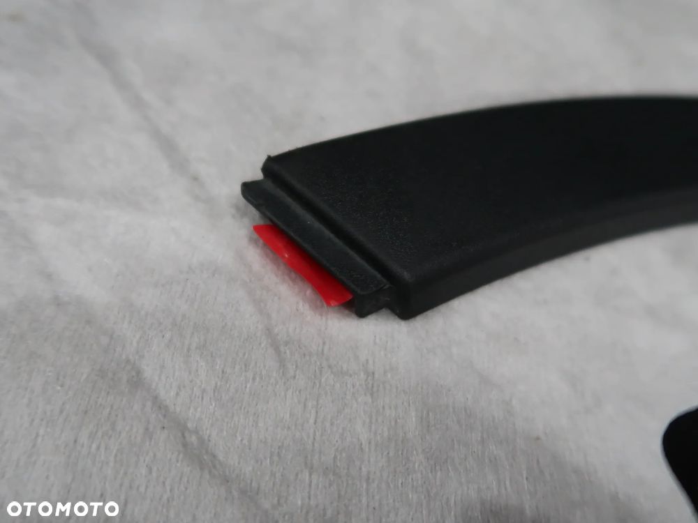 Listwa na Błotnik Audi Q7  4M0854819 - 2