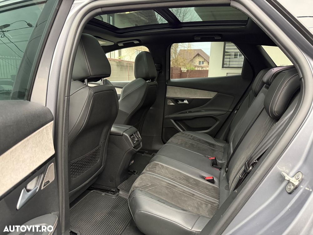 Peugeot 3008 1.6 PureTech S&S EAT8 GT - 16