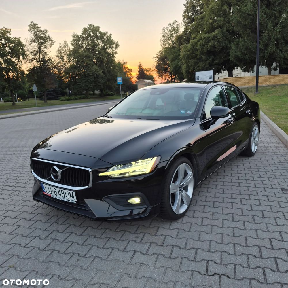 Volvo S60 T5 Momentum Pro - 2