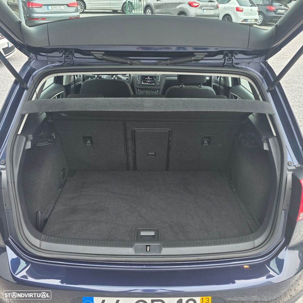 VW Golf 1.6 TDi Confortline - 31