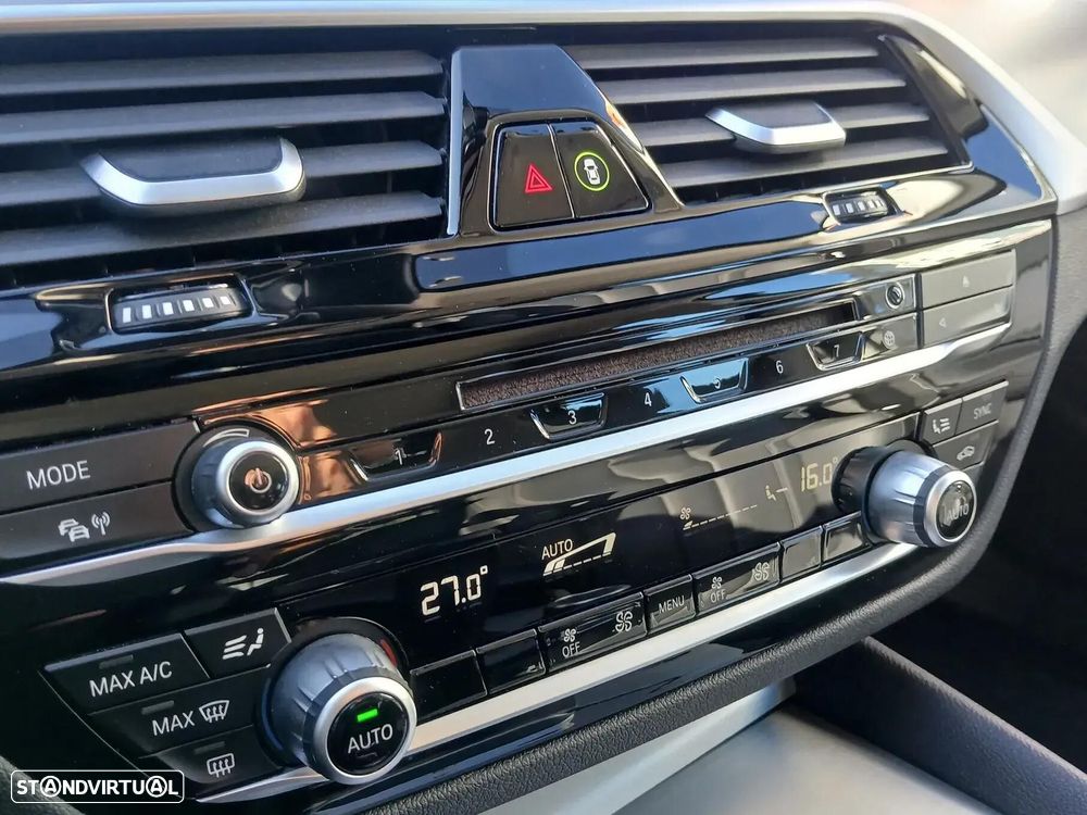 BMW 520 d Line Luxury Auto - 25