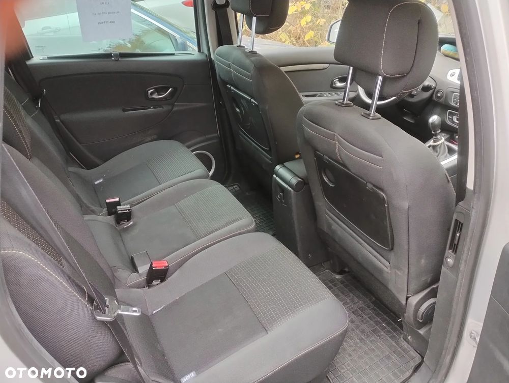 Renault Scenic 1.5 dCi Emotion - 3