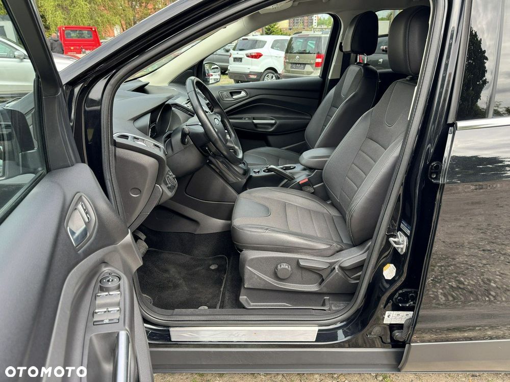 Ford Kuga - 21