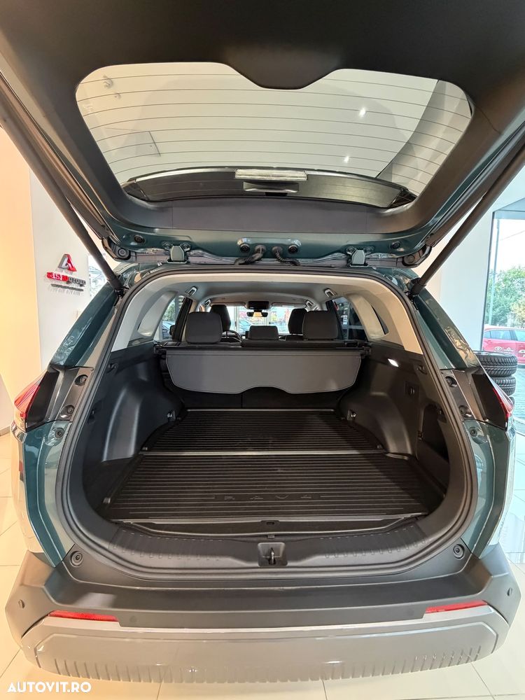 Toyota RAV4 - 12