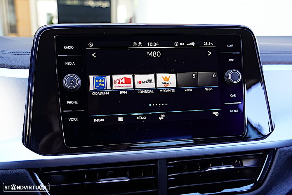 VW T-Roc 1.5 TSI Urban DSG - 35
