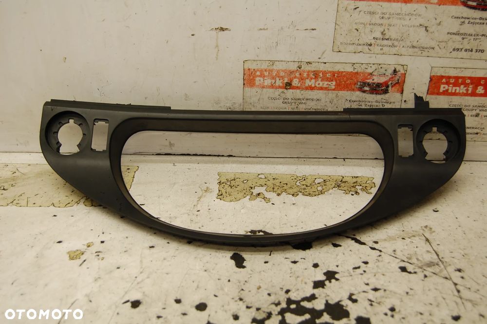 RAMKA OBUDOWA LICZNIKA 8159735 BMW E39 - 1