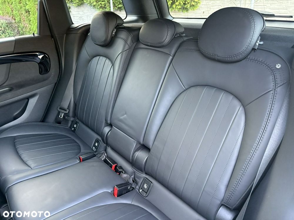 MINI John Cooper Works - 22