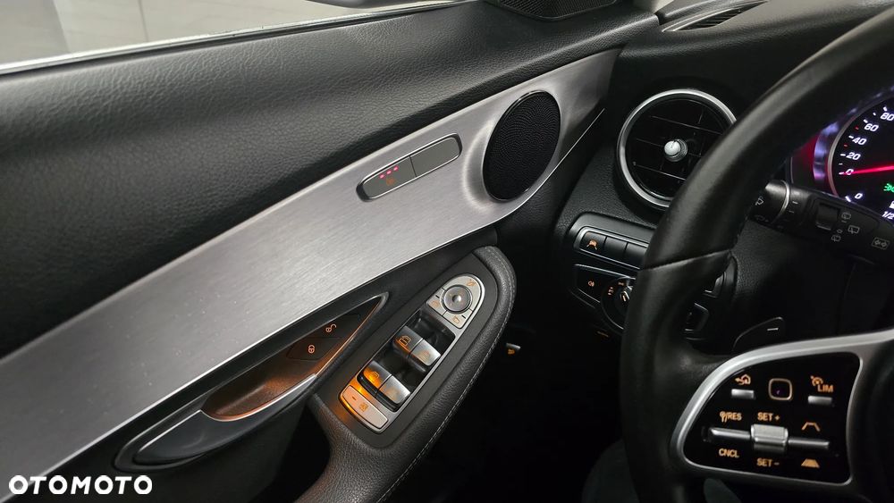 Mercedes-Benz Klasa C 220 d 9G-TRONIC Exclusive - 19