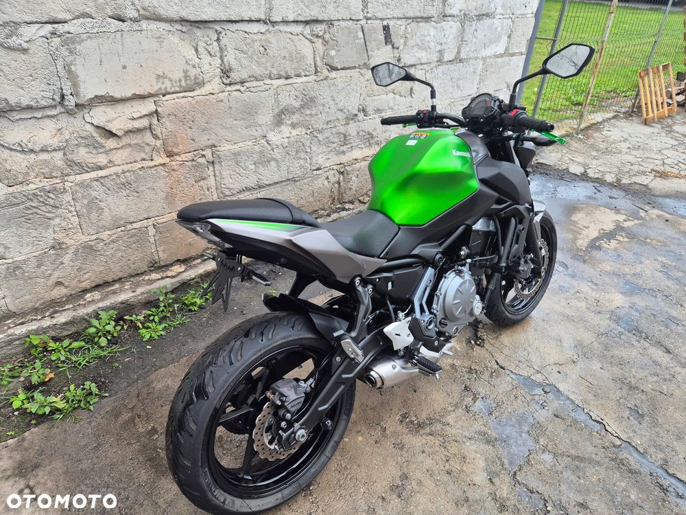 Kawasaki Z 650 - 16