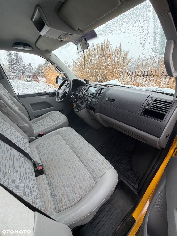 Volkswagen Transporter - 5